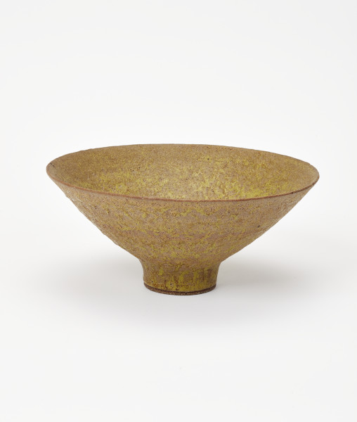 Bowl, Lucie Rie, 1967, Crafts Council Collection: P111. Photo: Stokes Photo Ltd.