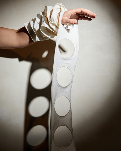 ARM PIECE, CAROLINE BROADHEAD, 1984. © CAROLINE BROADHEAD, Crafts Council Collection: J235. Photo: LINDA SHAKESBY.