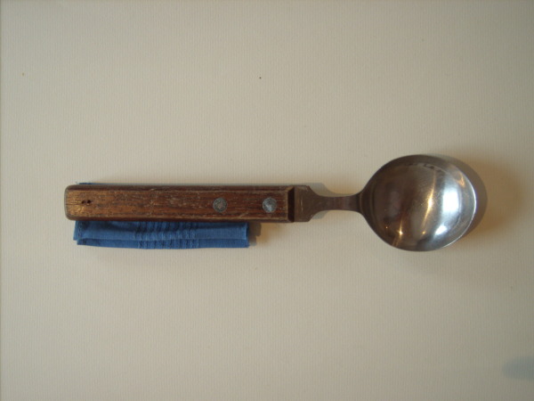 Spoon/handkerchief, Jasleen Kaur, 2010, Crafts Council Handling Collection: HC745