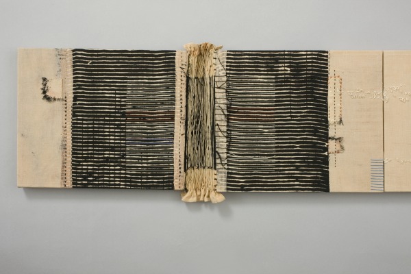 Untitled wall hanging, Caroline Bartlett, 2000, Crafts Council Collection: T161. Photo: Heini Schneebeli.