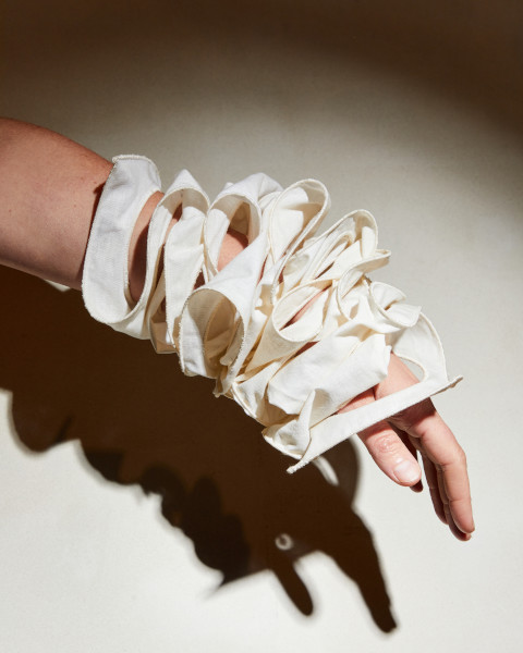 ARM PIECE, CAROLINE BROADHEAD, 1984. © CAROLINE BROADHEAD, Crafts Council Collection: J235. Photo: LINDA SHAKESBY.