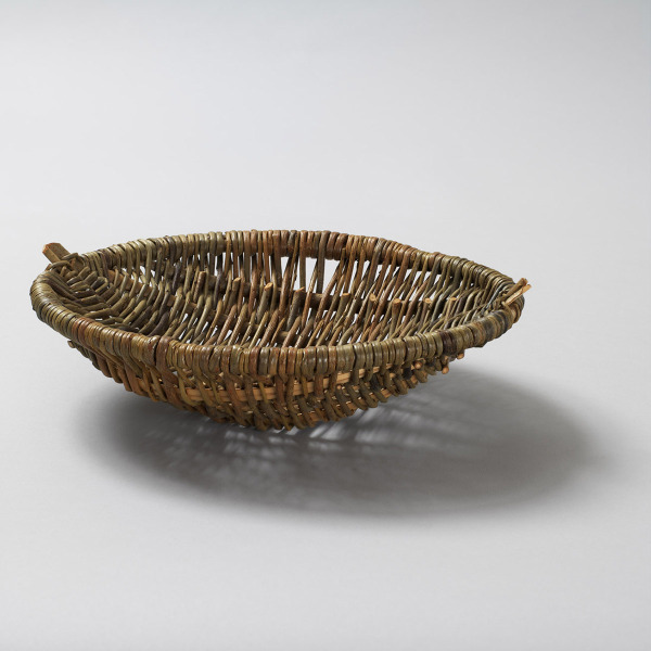 Small Round Frame Basket, Jenny Crisp, 1991, Crafts Council Collection: W92. Photo: Todd-White Art Photography.