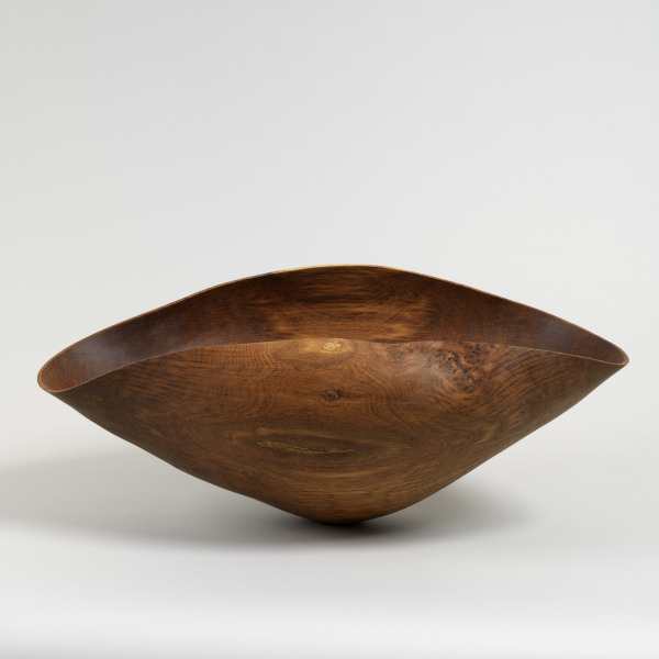 Brown Oak Vessel, Anthony Bryant, 1996, Crafts Council Collection: W120. Photo: Todd-White Art Photography.