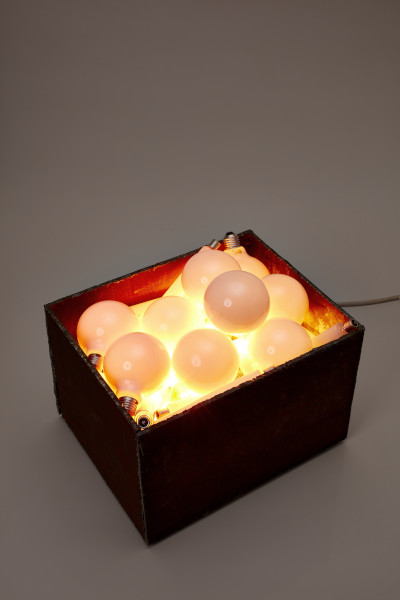 Very Light Box, Ralph Ball, 1998, © Ralph Ball, Crafts Council Collection: W141. Photo: Stokes Photo Ltd.