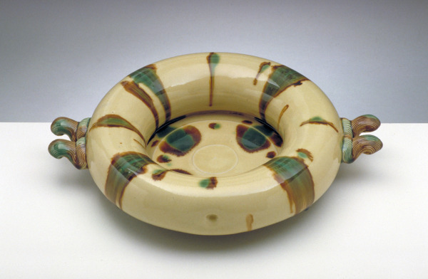 Fat Rim Dish with Horns, Yasuda, Takeshi, 1991, Crafts Council Collection: P398.