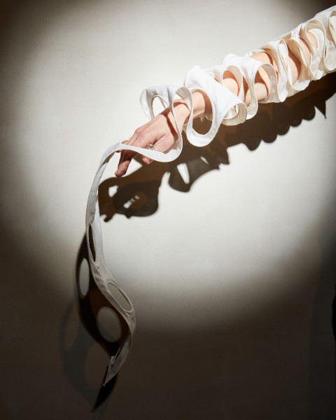 ARM PIECE, CAROLINE BROADHEAD, 1984. © CAROLINE BROADHEAD, Crafts Council Collection: J235. Photo: LINDA SHAKESBY.